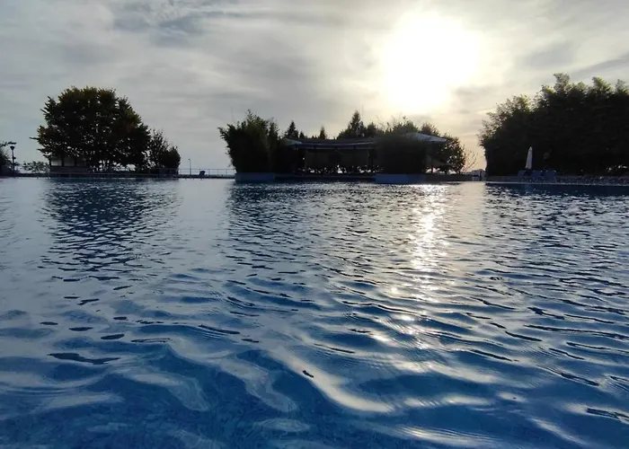 Pool And In Marina Cape Apartman Aheloj