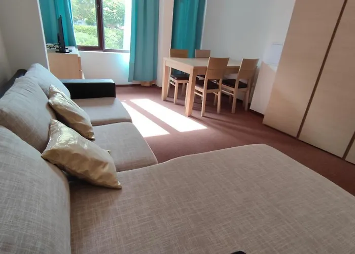 Apartment Pool And In Marina Cape Aheloy