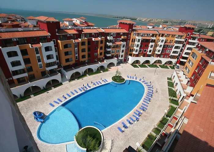 Apartment Pool And In Marina Cape Aheloy