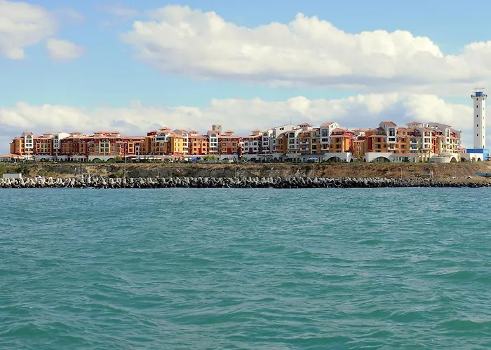 Apartment Pool And In Marina Cape *